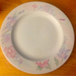 Set Of 4 Prestige CHINA GARDEN 10 1/2" inches